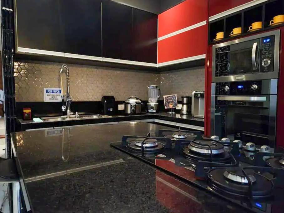 הוילה סאו פאולו Cobertura Triplex De Luxo Com Jacuzzi מראה חיצוני תמונה